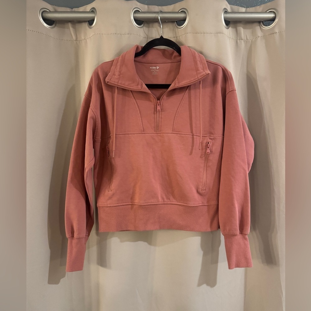 Old Navy Women's Coral Quarter-Zip Sweatshirt